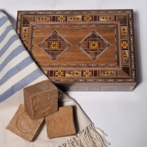 Coffret cadeau Foutas rouge et savons